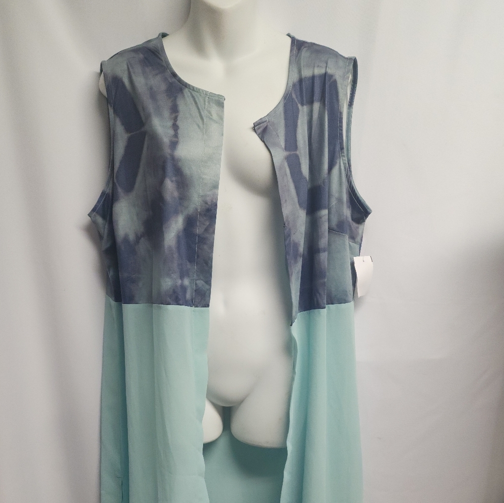 ARAE Chiffon Hem Hook Front Duster Vest. Org $248 (www.araearae.com/shop) - Picture 6 of 6